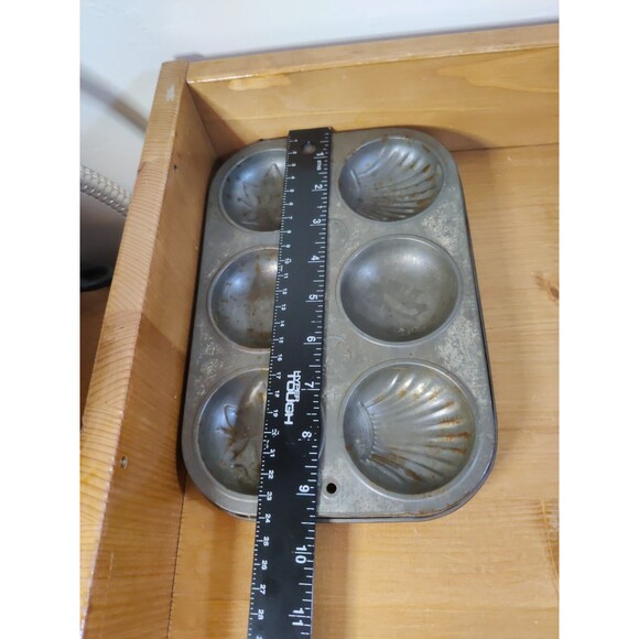 Lot Of 2 Vtg England Shapes Different Designs Metal Cookies Baking Tray 9.5x6.5" - Picture 7 of 9